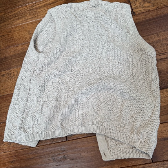 Cream Knit Button-Up Vest - Picture 8 of 8